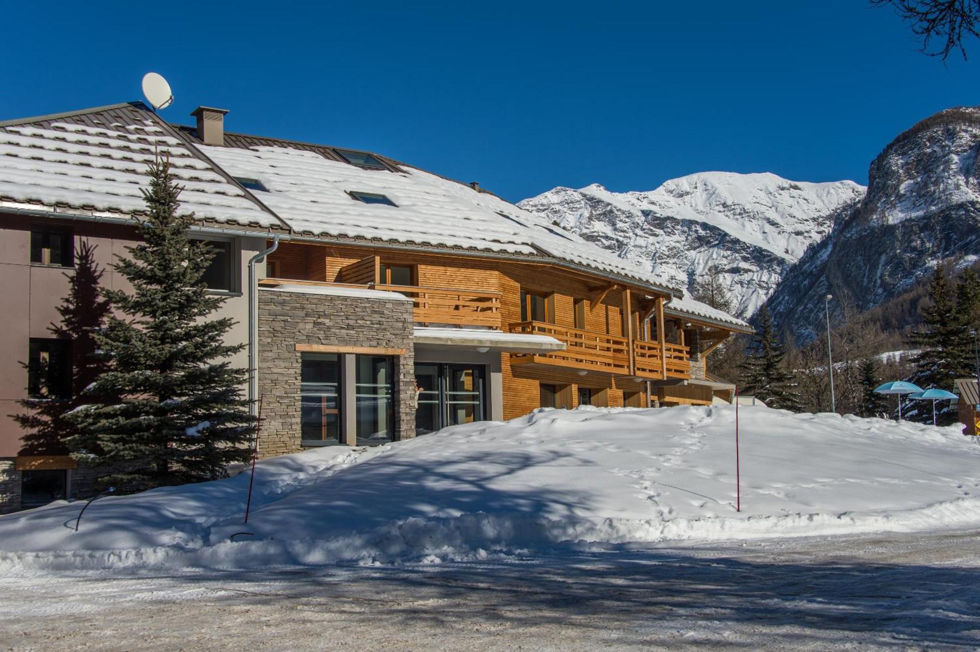 Auberge De La Graviere Orcières Buitenkant foto